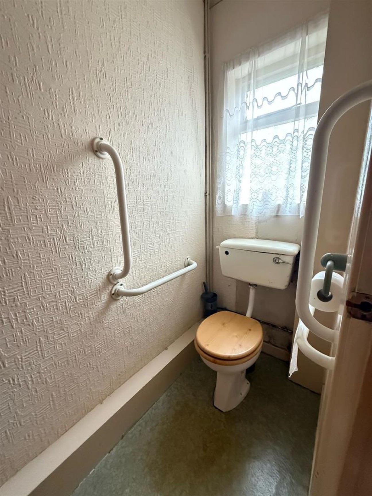 Pontamman Road, Ammanford