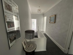 Heol Rhyd Ddu Fach, Cwmllynfell, Swansea