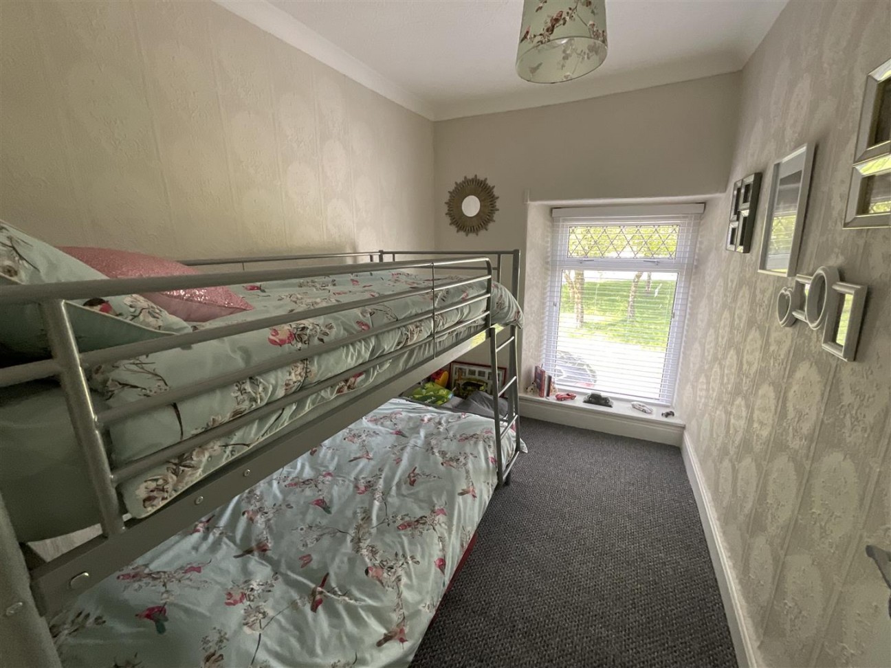 Heol Rhyd Ddu Fach, Cwmllynfell, Swansea