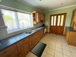 Parklands Road, Ammanford