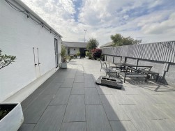 Tirydail Lane, Ammanford