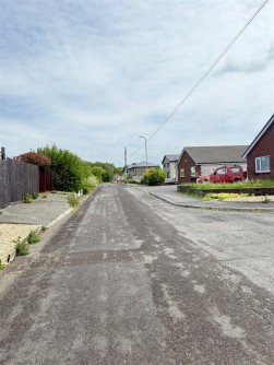Brynglas, Penygroes, Llanelli