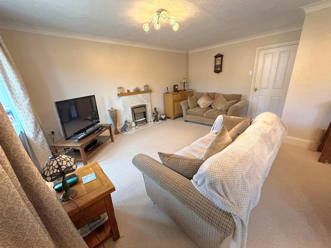 Brynglas, Penygroes, Llanelli