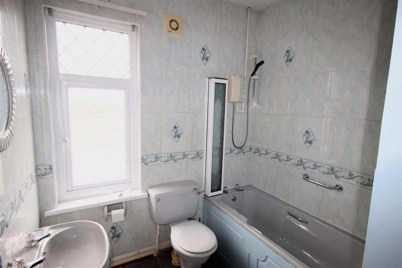 Maes Y Berllan, Ammanford