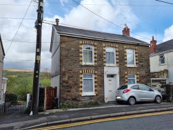 Cwmamman Road, Garnant, Ammanford