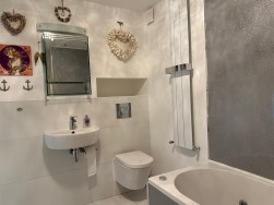 Parc Nant Y Felin, Ammanford