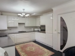 Parc Nant Y Felin, Ammanford