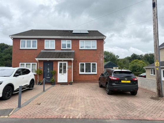 Pantyffynnon Road, Ammanford