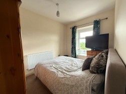 Waterloo Road, Ammanford