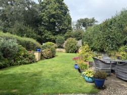 Nantyglyn Road, Glanamman, Ammanford