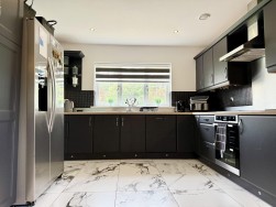 Henfelin, Garnant, Ammanford