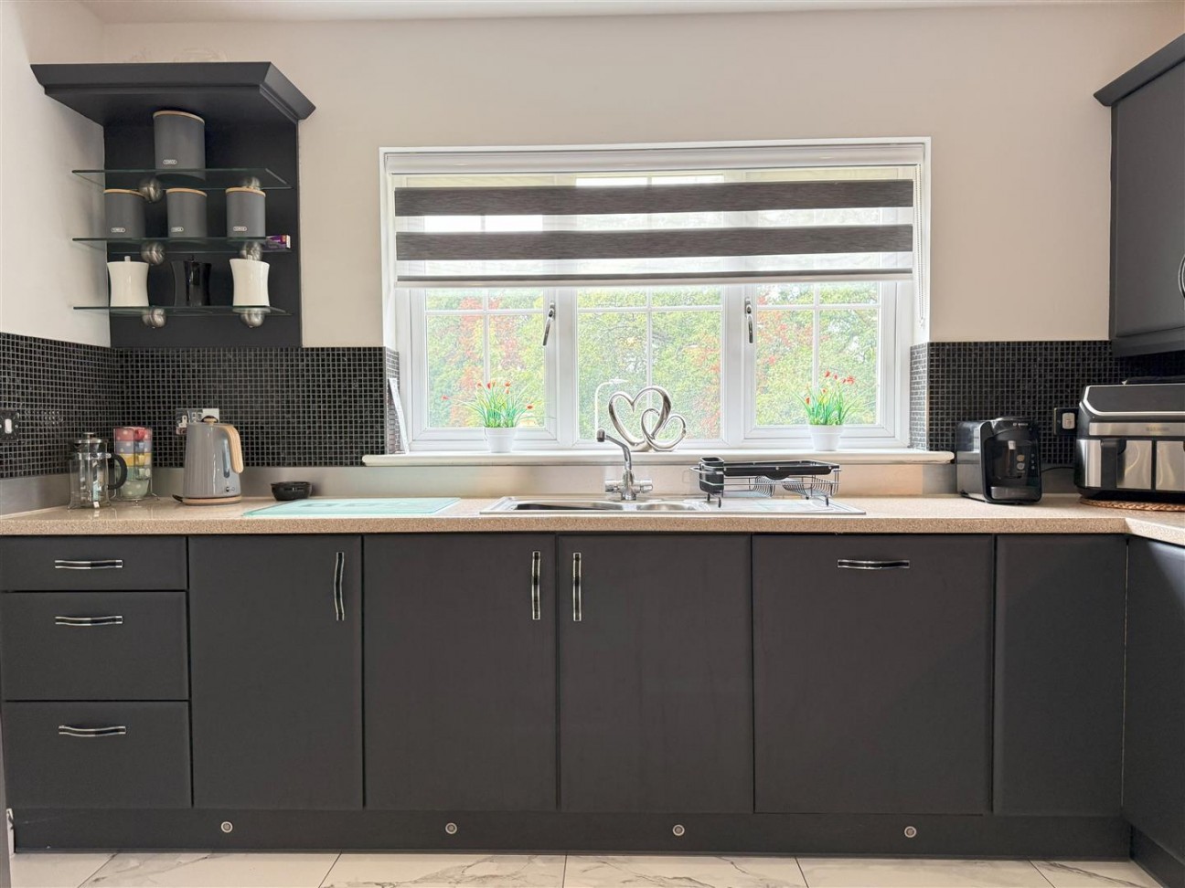 Henfelin, Garnant, Ammanford