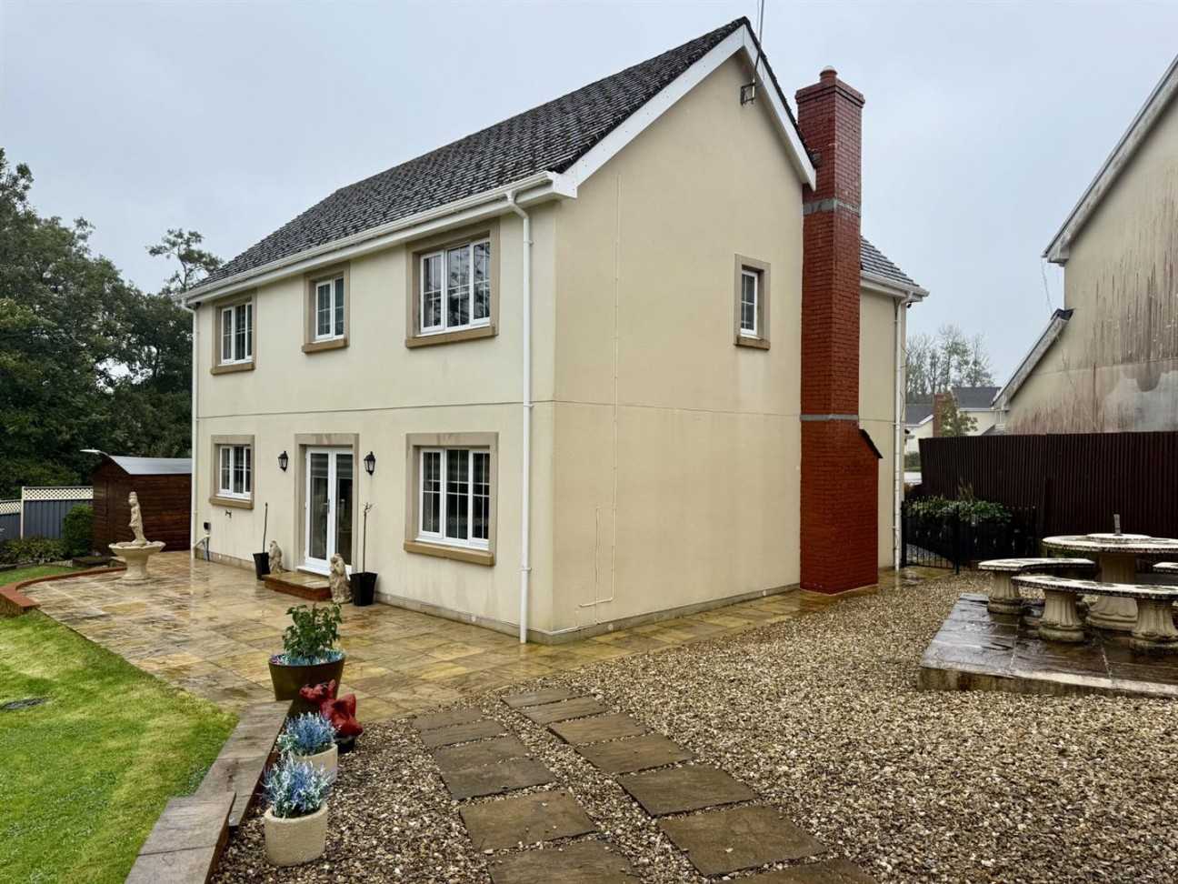 Henfelin, Garnant, Ammanford