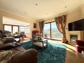 Carmarthen Road, Pontarddulais, Swansea