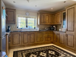 Carmarthen Road, Pontarddulais, Swansea