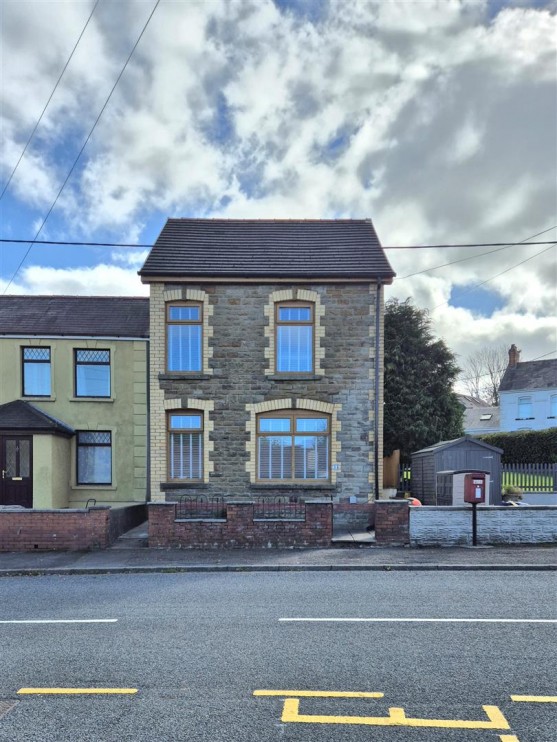 Penygroes Road, Caerbryn, Ammanford