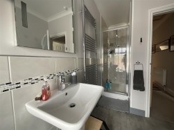 Penygroes Road, Caerbryn, Ammanford