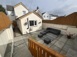 Penygroes Road, Caerbryn, Ammanford