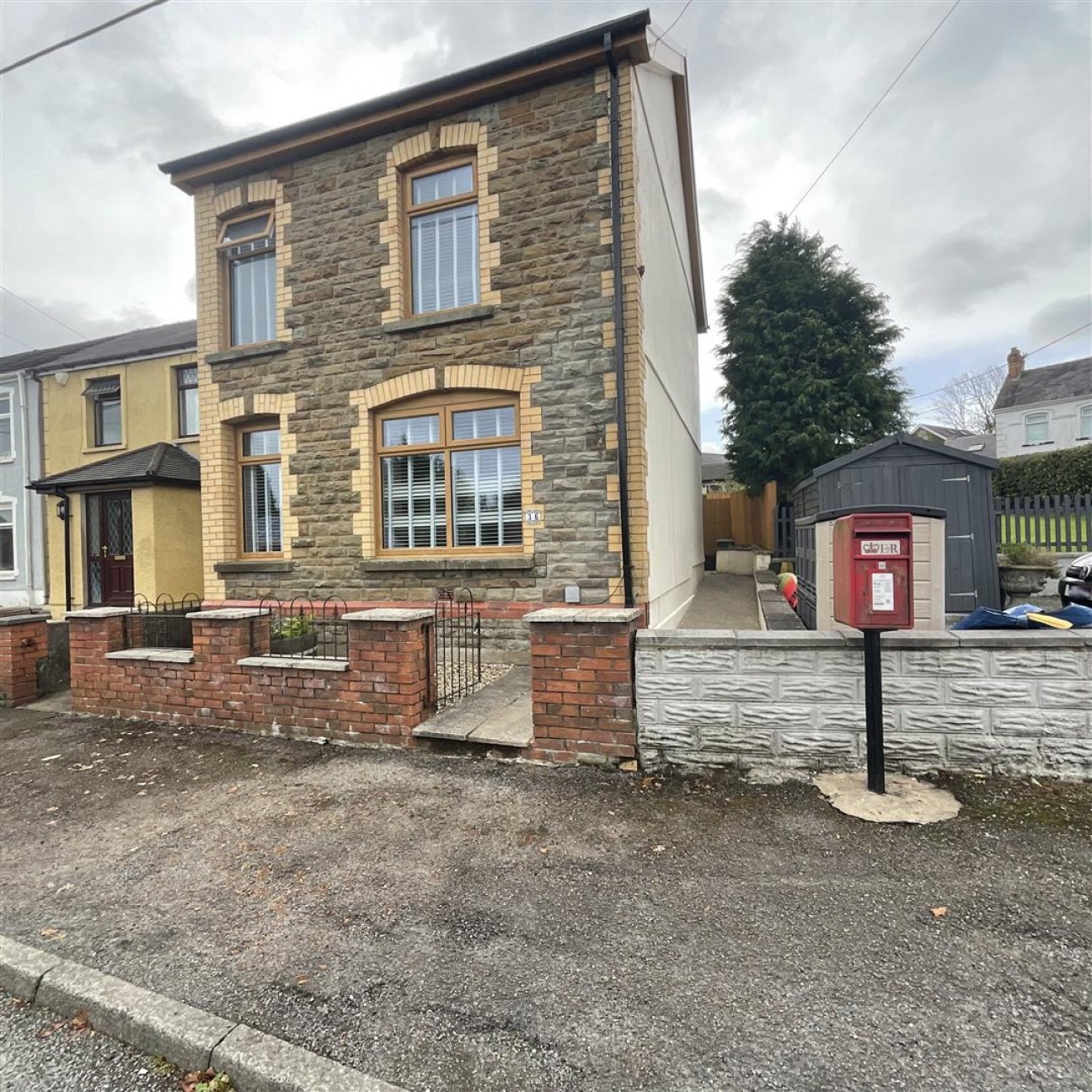 Penygroes Road, Caerbryn, Ammanford