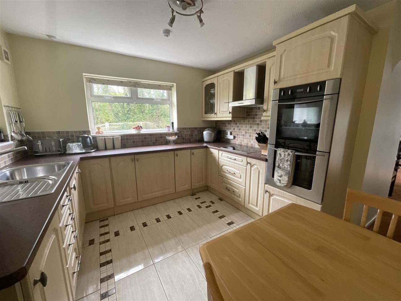Cwmgwili, Llanelli