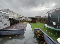Old Road, Ammanford