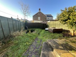 Heol Cae Gurwen, Gwaun Cae Gurwen, Ammanford