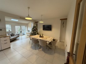 Heol Y Felin, Ammanford