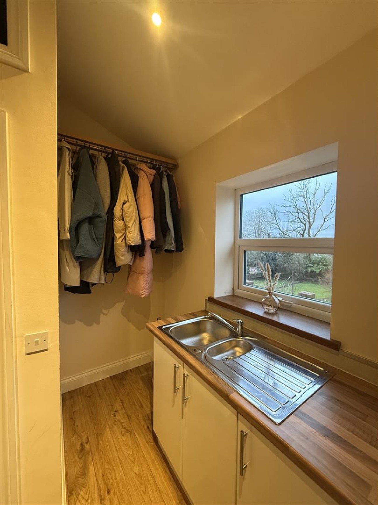 Heol Y Felin, Ammanford