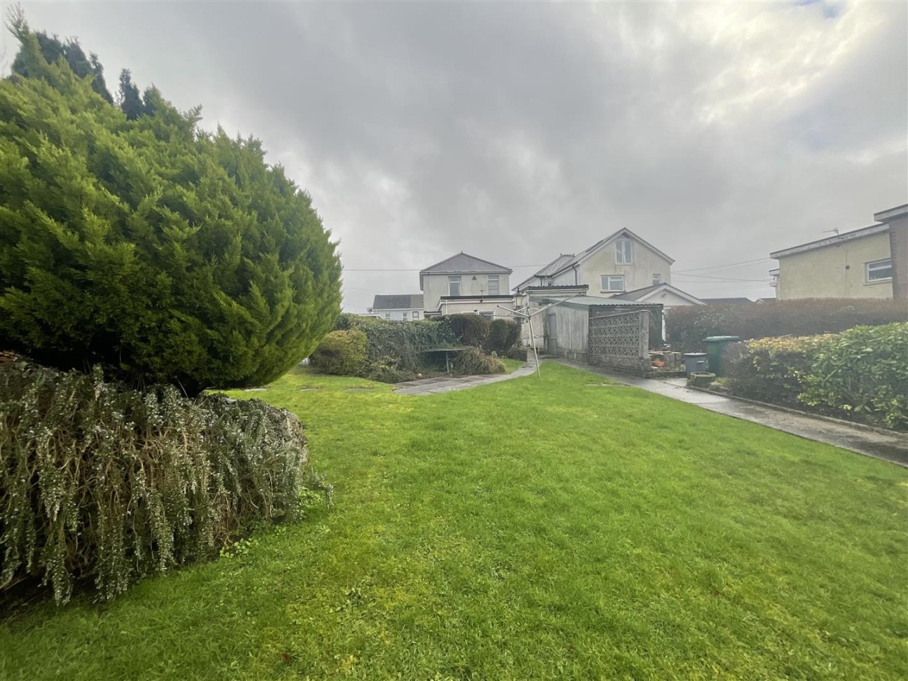 Myrtle Hill, Ponthenry, Llanelli