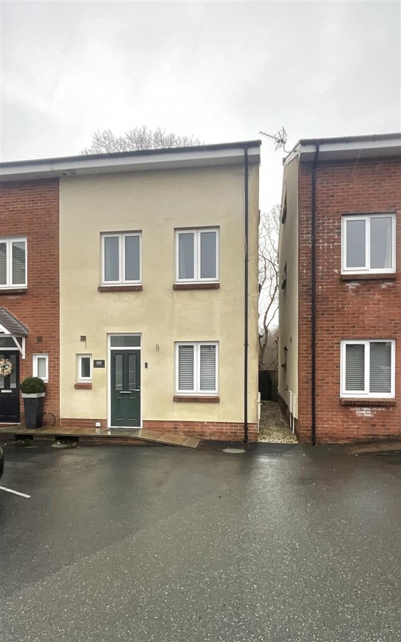 Maes Yr Haf, Ammanford