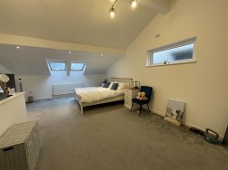 Maes Yr Haf, Ammanford