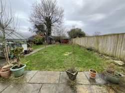 Maesglas, Llandovery