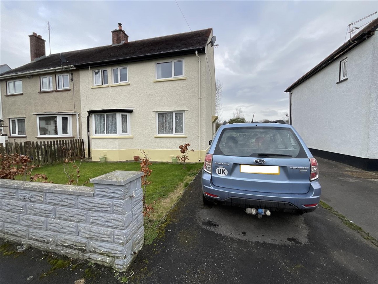 Maesglas, Llandovery