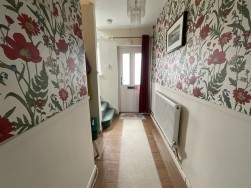 Maesglas, Llandovery