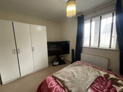 Clos Ael-Y-Bryn, Penygroes, Llanelli