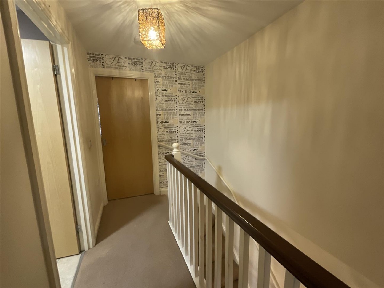 Clos Ael-Y-Bryn, Penygroes, Llanelli