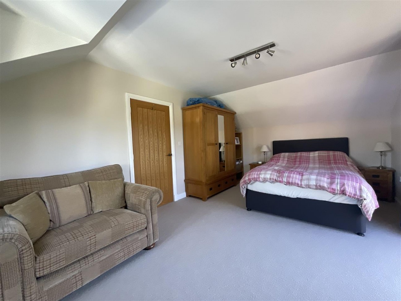 Blaenau Road, Llandybie, Ammanford