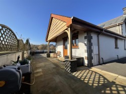 Blaenau Road, Llandybie, Ammanford