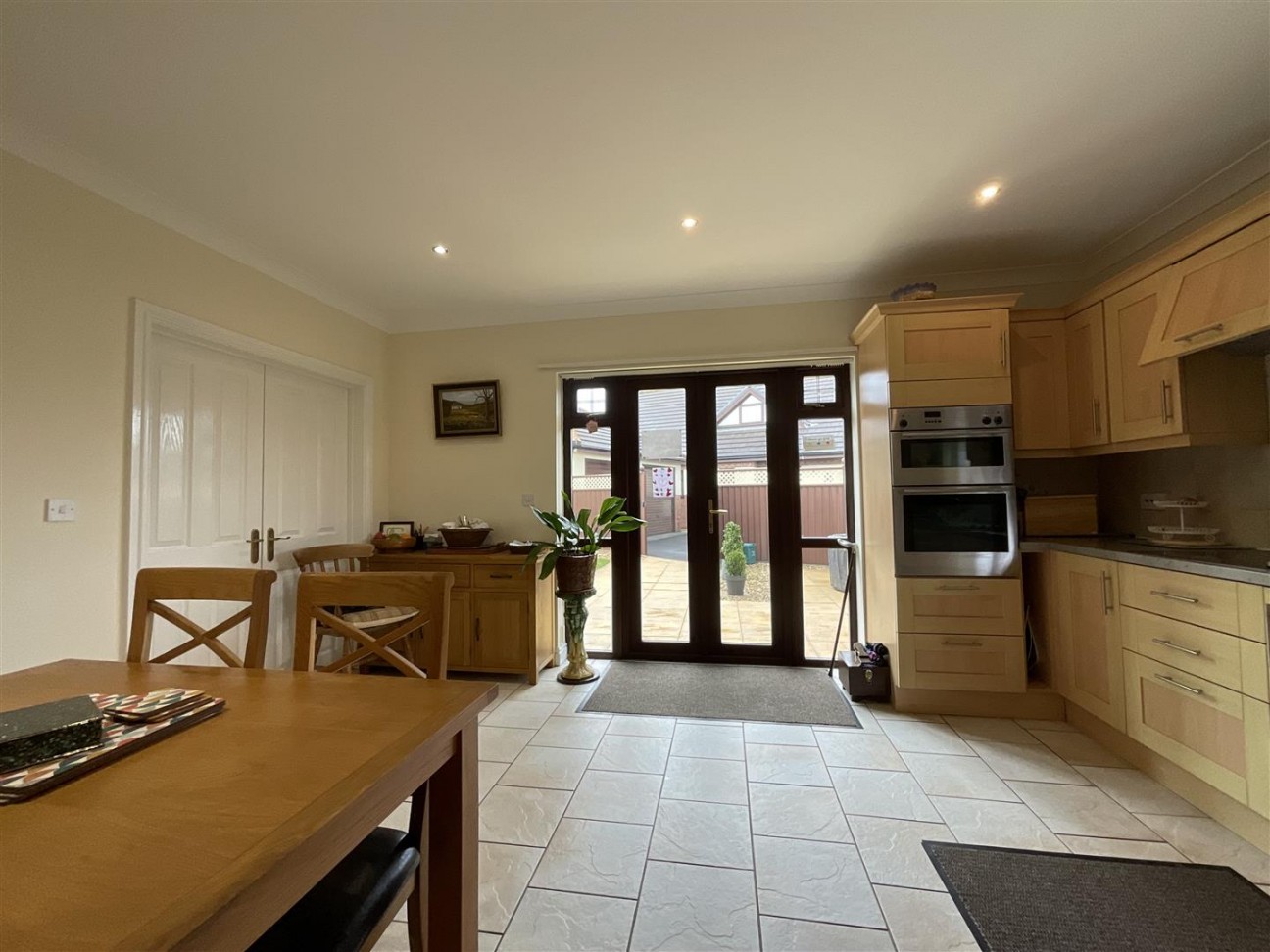 Yr Hafod, Saron, Ammanford