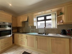 Yr Hafod, Saron, Ammanford