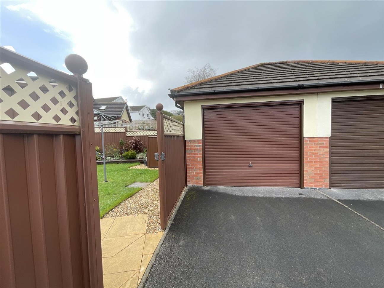 Yr Hafod, Saron, Ammanford