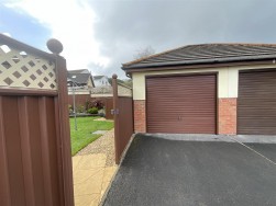 Yr Hafod, Saron, Ammanford