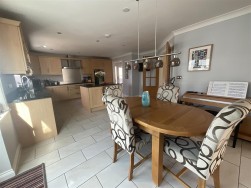 Henfelin, Garnant, Ammanford