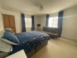 Henfelin, Garnant, Ammanford