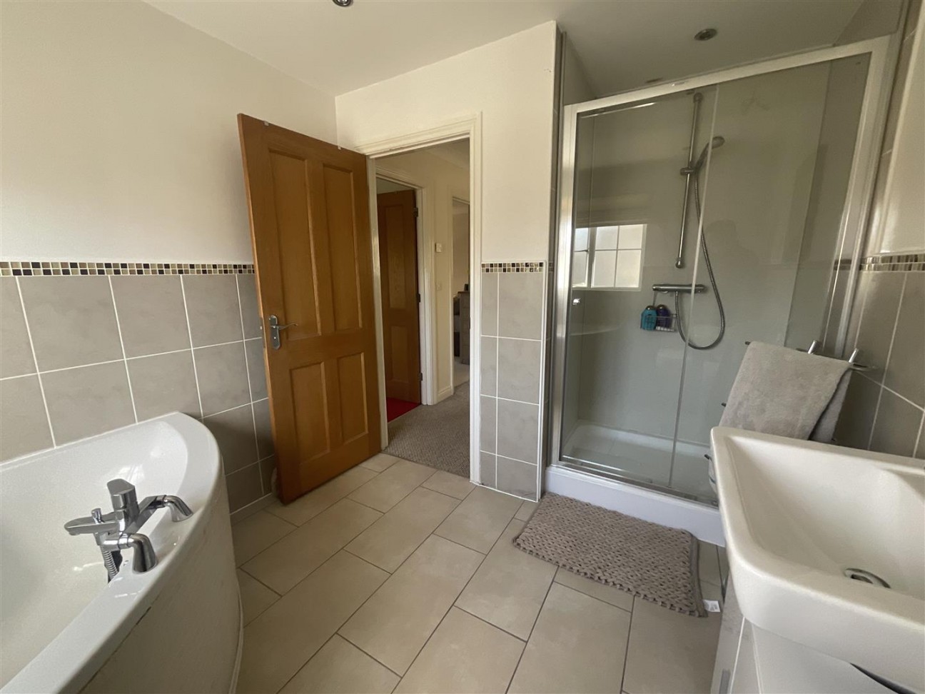 Henfelin, Garnant, Ammanford