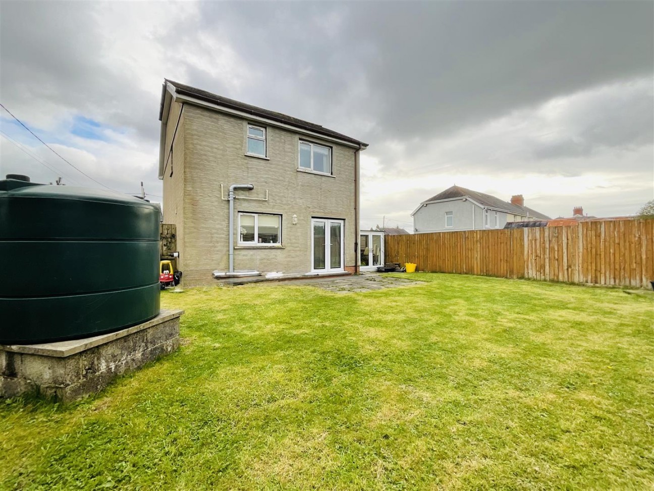 Heol Y Parc, Cefneithin, Llanelli