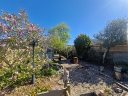 Neuadd Road, Gwaun Cae Gurwen, Ammanford