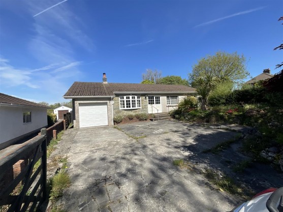 Heol Ddu, Ammanford