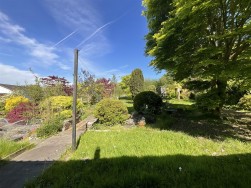 Heol Ddu, Ammanford
