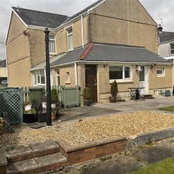 Tabernacle Road, Glanamman, Ammanford